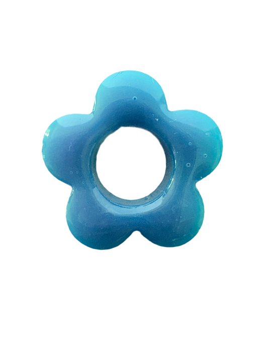 N°43 : Charms Fleur Bleu Nuage Doux
