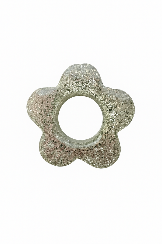 N°29 : Charms Fleur Étoile Scintillante 🌠